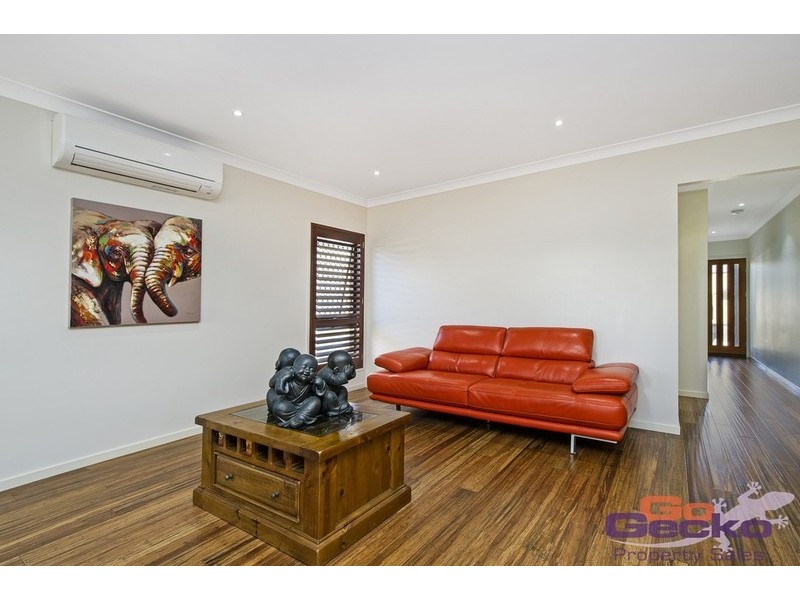 48 Bergamot Circuit, Griffin QLD 4503