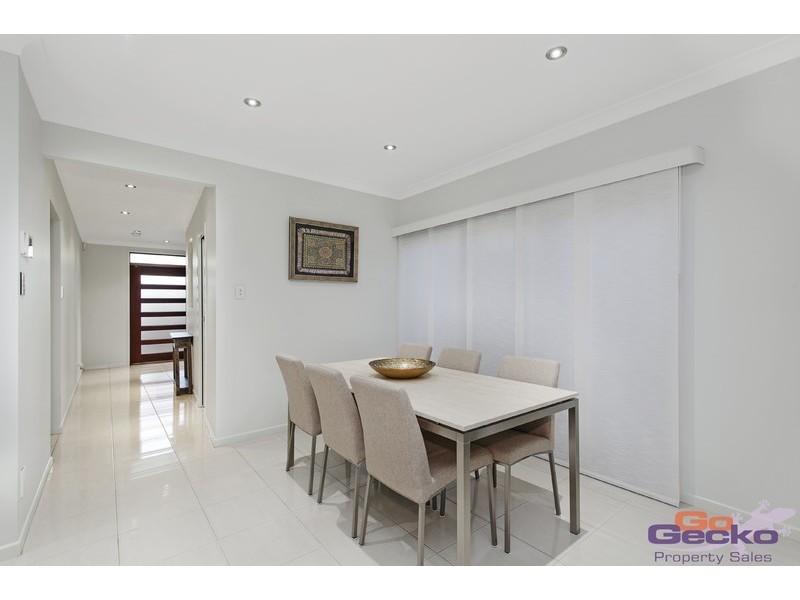 8 McIlwaith Street, North Lakes QLD 4509