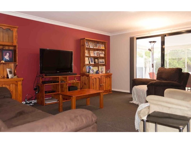 24 Dicarlo Drive, Morayfield QLD 4506