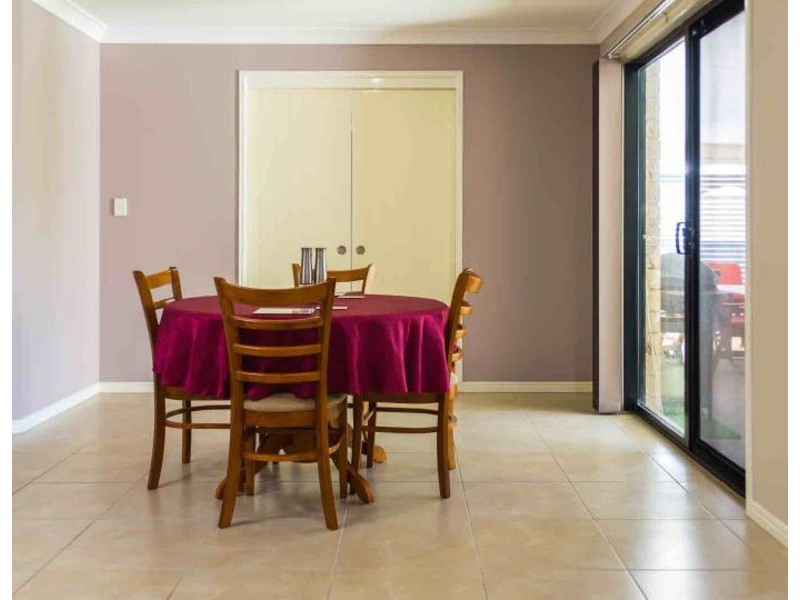 24 Dicarlo Drive, Morayfield QLD 4506