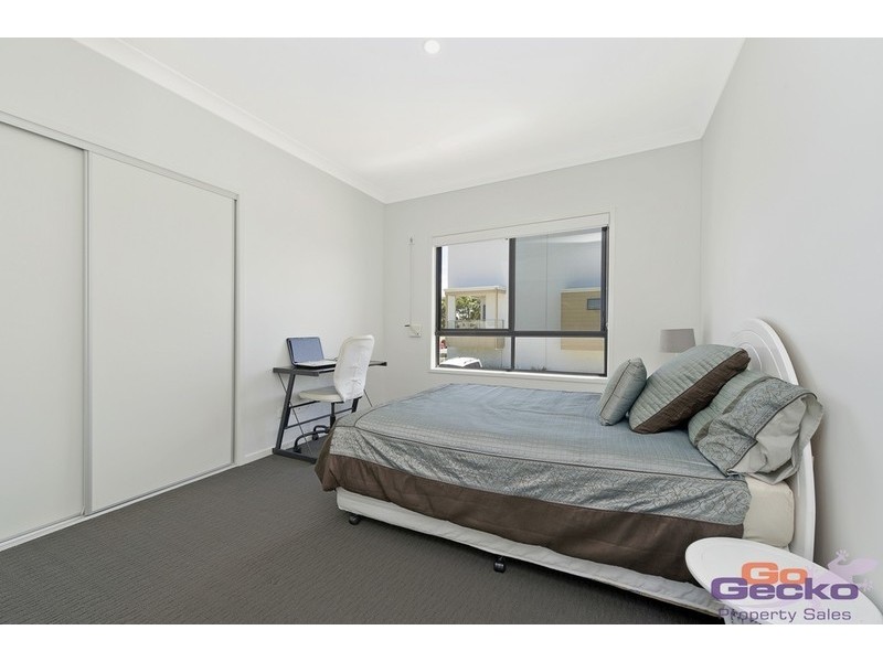 15/50 Lakefield Drive, North Lakes QLD 4509