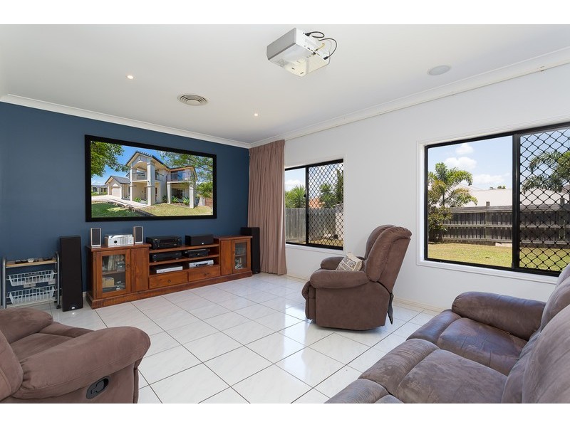 34 Gannet Circuit, North Lakes QLD 4509