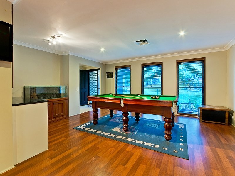 38 James Mac Ct, Narangba QLD 4504