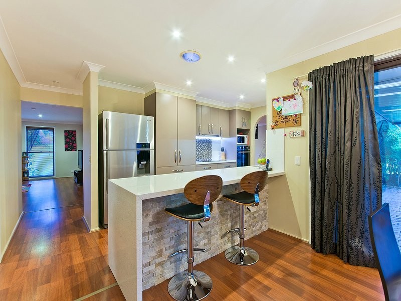 38 James Mac Ct, Narangba QLD 4504