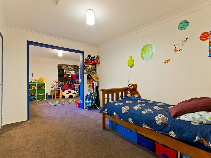 38 James Mac Ct, Narangba QLD 4504