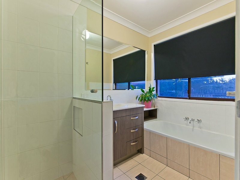 38 James Mac Ct, Narangba QLD 4504