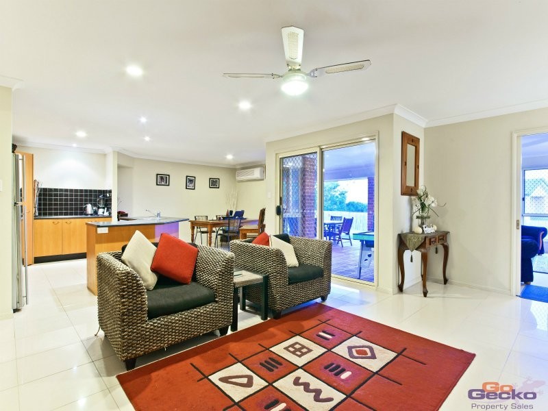 10 Tottenham Court, Murrumba Downs QLD 4503