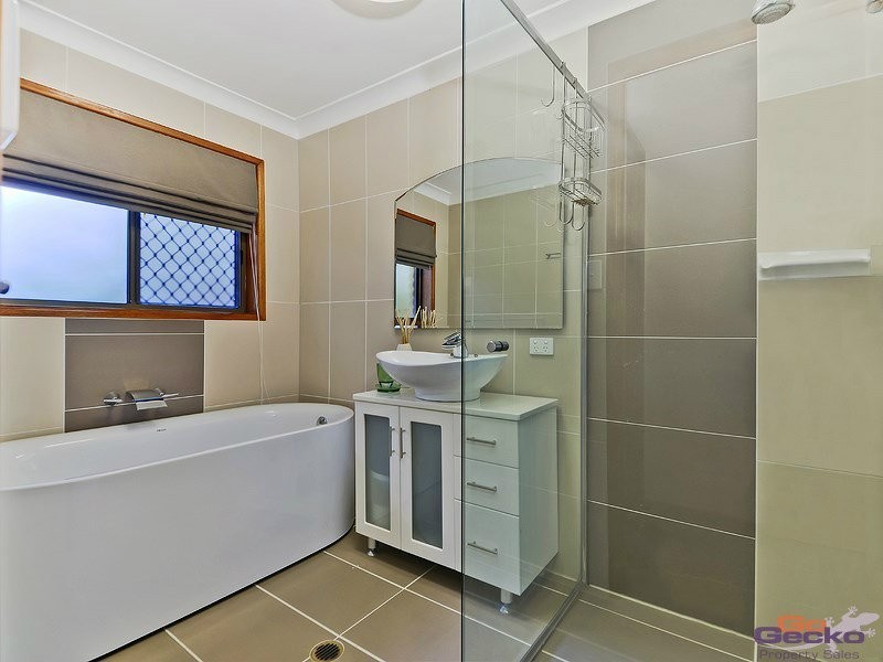 34 Ann-Maree Drive, Caboolture QLD 4510