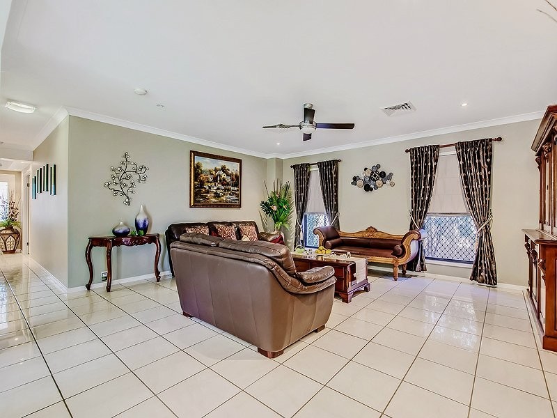 7 Putney Court, Murrumba Downs QLD 4503