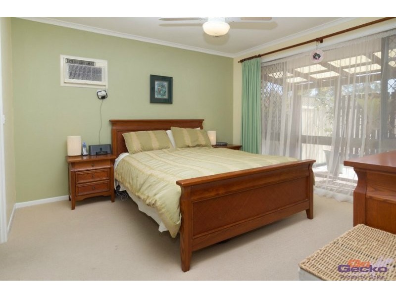 3 Eyre Avenue, Petrie QLD 4502