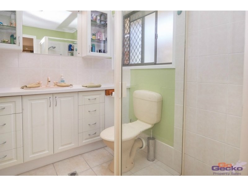 3 Eyre Avenue, Petrie QLD 4502