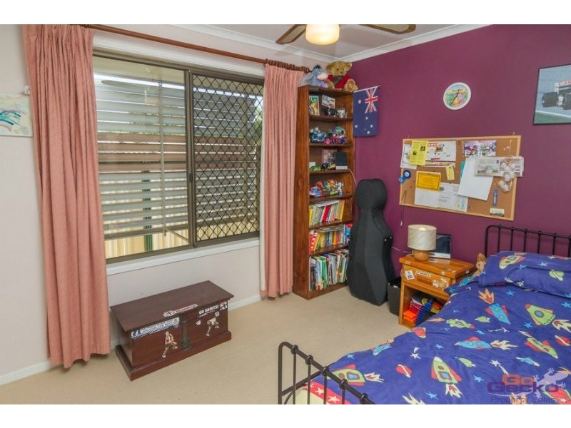 3 Eyre Avenue, Petrie QLD 4502