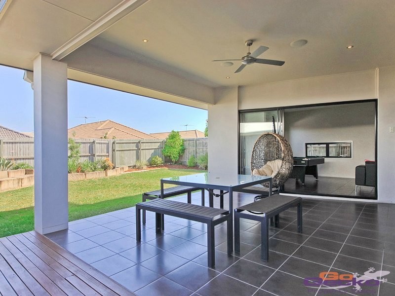 10 Forrestal Circuit, North Lakes QLD 4509