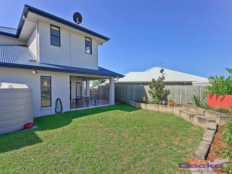 10 Forrestal Circuit, North Lakes QLD 4509