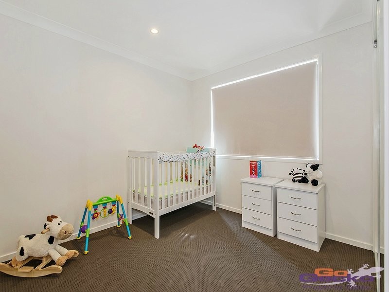 10 Forrestal Circuit, North Lakes QLD 4509