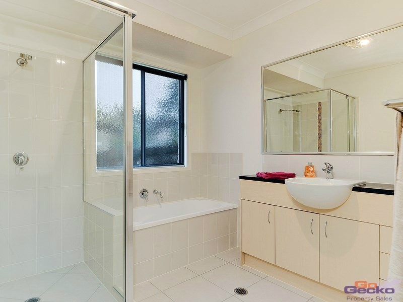 10 Carbeen Crescent, Lawnton QLD 4501