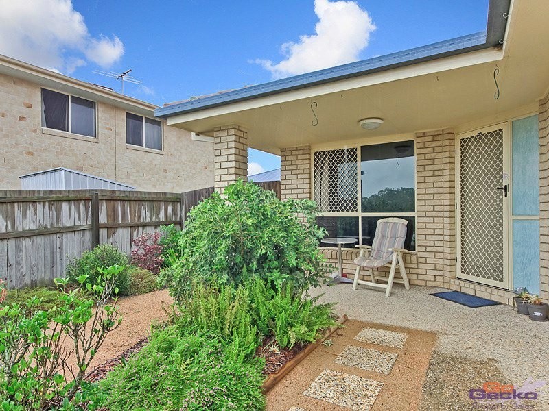 2/11 Lady Bowen Parade, Rothwell QLD 4022