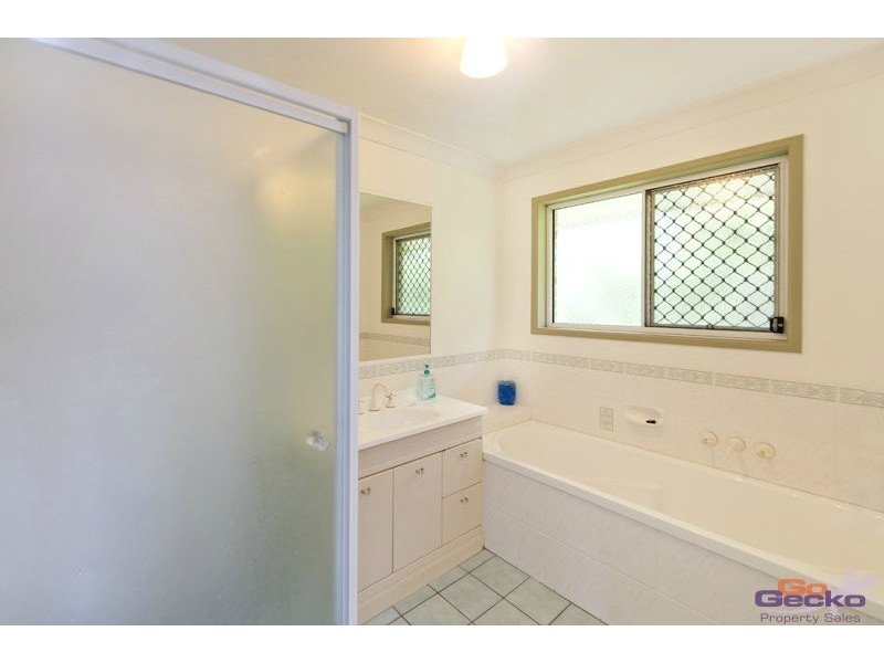 9 Silverdale Court, Burpengary QLD 4505