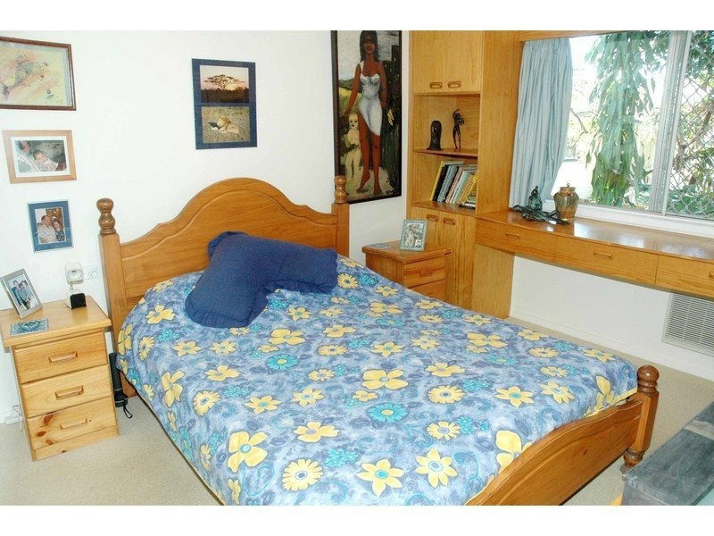 206 School Rd, Kallangur QLD 4503