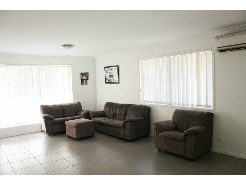 27 Lady Bowen Parade, Rothwell QLD 4022