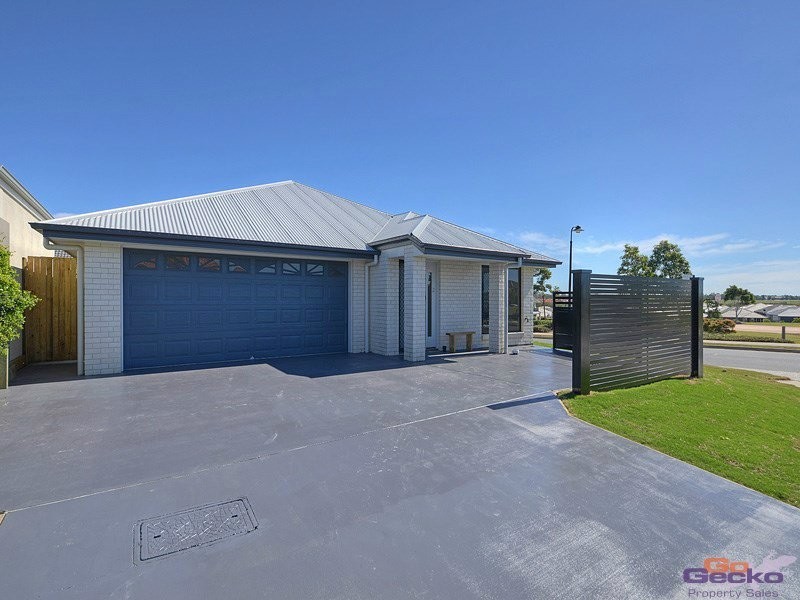 43 Sears Parade, North Lakes QLD 4509