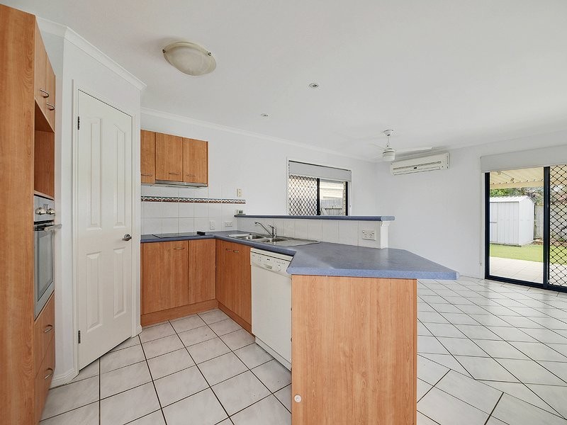 18 Davenport Parade, North Lakes QLD 4509