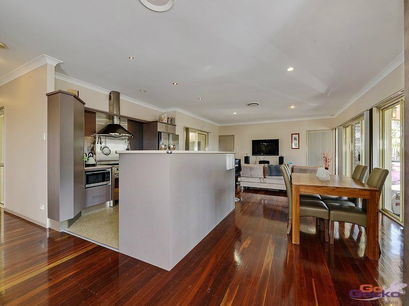 1 Barrine Place, Narangba QLD 4504