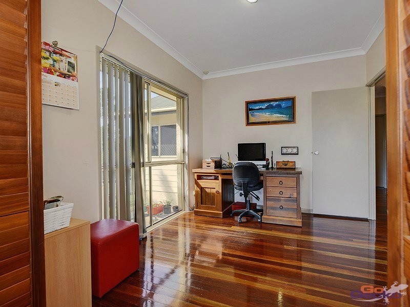 1 Barrine Place, Narangba QLD 4504