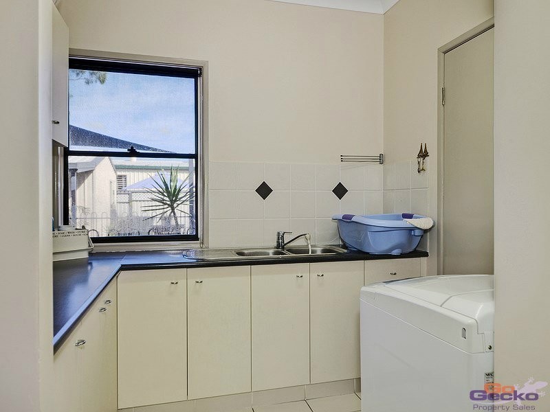 1 Barrine Place, Narangba QLD 4504