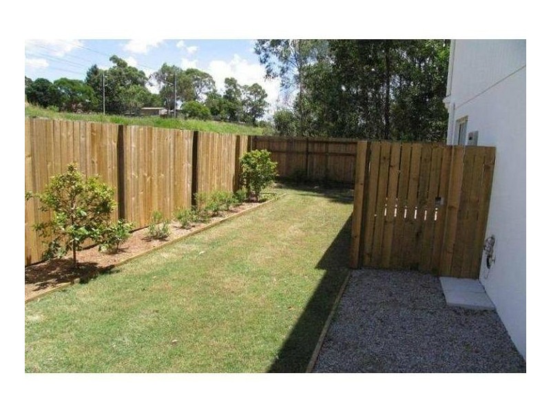 6/10 Veronica Court, Kallangur QLD 4503