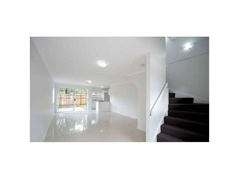 6/10 Veronica Court, Kallangur QLD 4503
