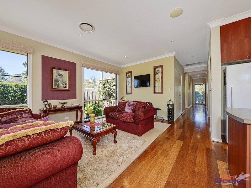 9 Douglas Circuit, North Lakes QLD 4509