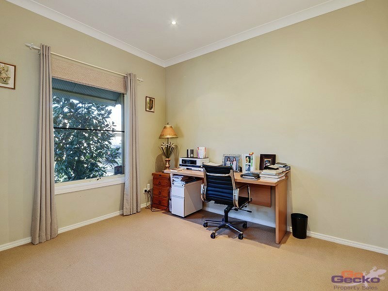 9 Douglas Circuit, North Lakes QLD 4509