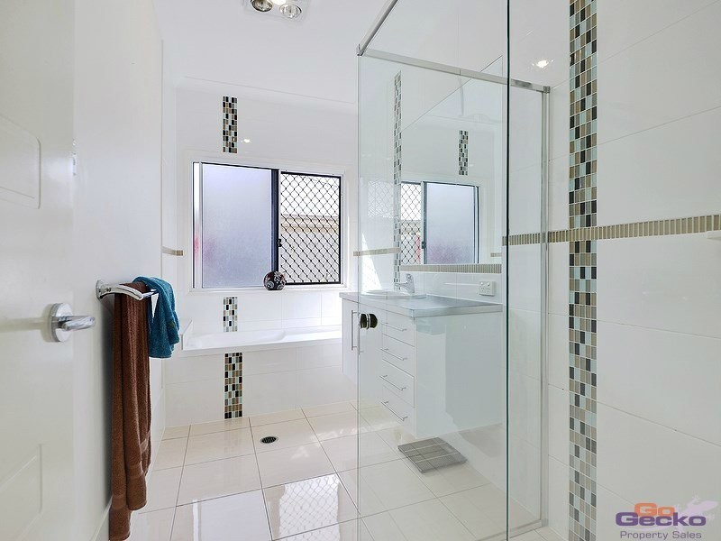 19 Silkpod Court, North Lakes QLD 4509