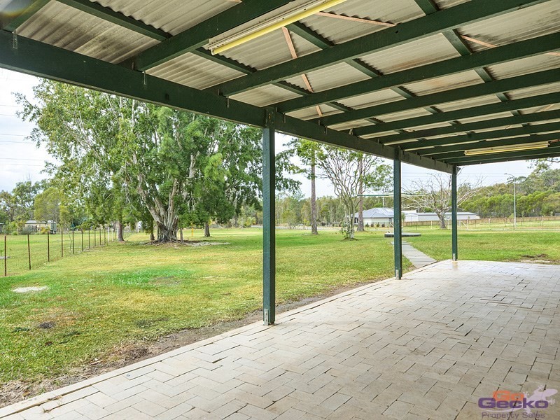 4 Lorikeet Court, Upper Caboolture QLD 4510