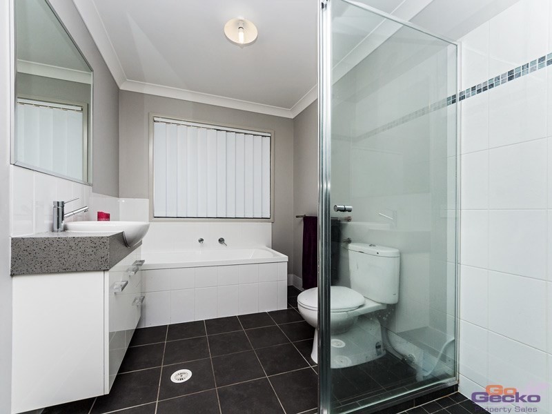 36 Redcedar Place, Morayfield QLD 4506