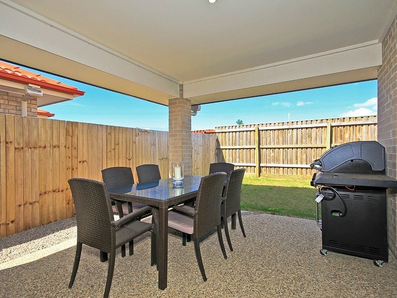 11 Zircon Place, Mango Hill QLD 4509