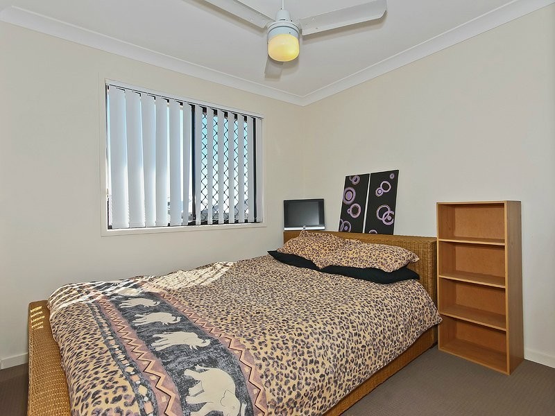 8 Friars Crescent, North Lakes QLD 4509