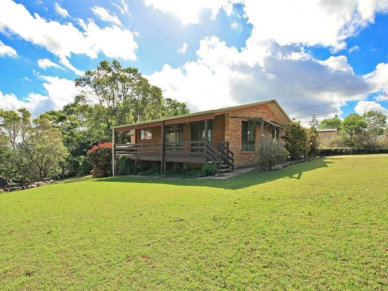 5 Pioneer Drive, Narangba QLD 4504