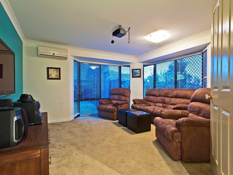 36 Creekside Drive, Narangba QLD 4504