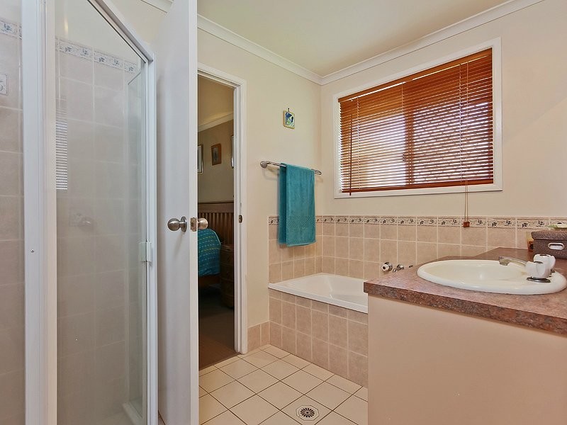 12 Ngungun Parade, Narangba QLD 4504