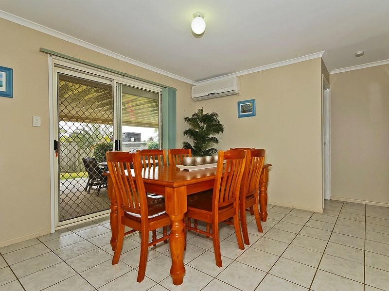 11 Jambola Court, Narangba QLD 4504