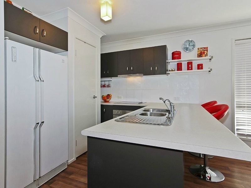 6 Petronas Street, North Lakes QLD 4509