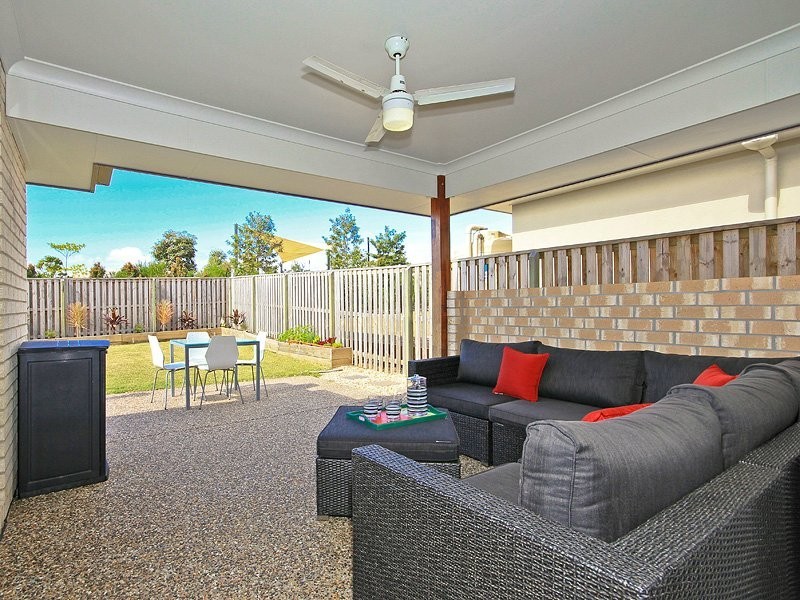 6 Petronas Street, North Lakes QLD 4509