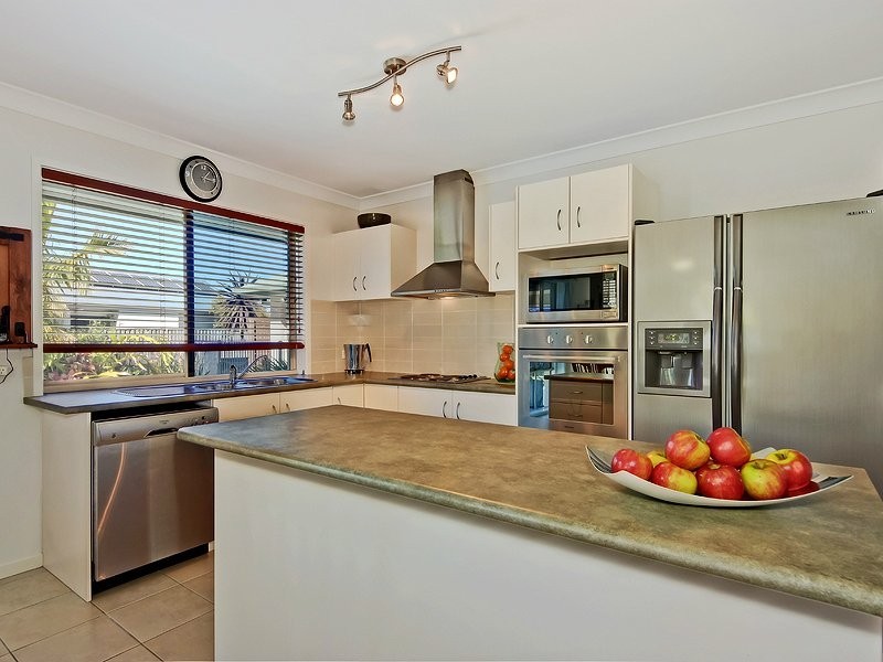 100 Golden Wattle Drive, Narangba QLD 4504