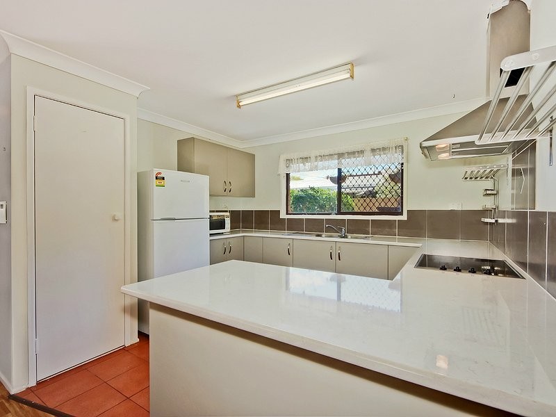166 Bells Pocket Road, Strathpine QLD 4500