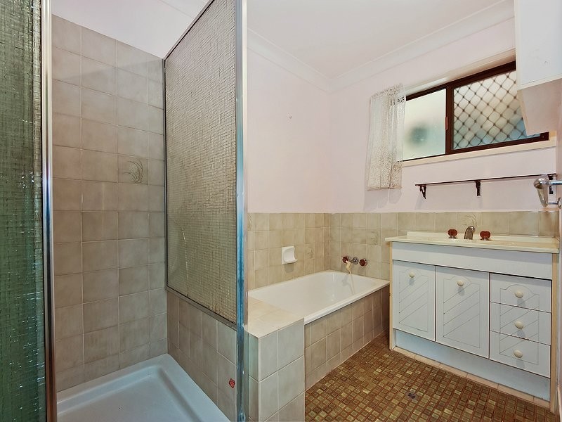 166 Bells Pocket Road, Strathpine QLD 4500