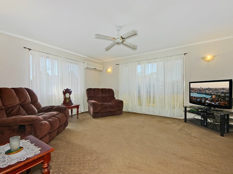 13 Fernando Street, Burpengary QLD 4505