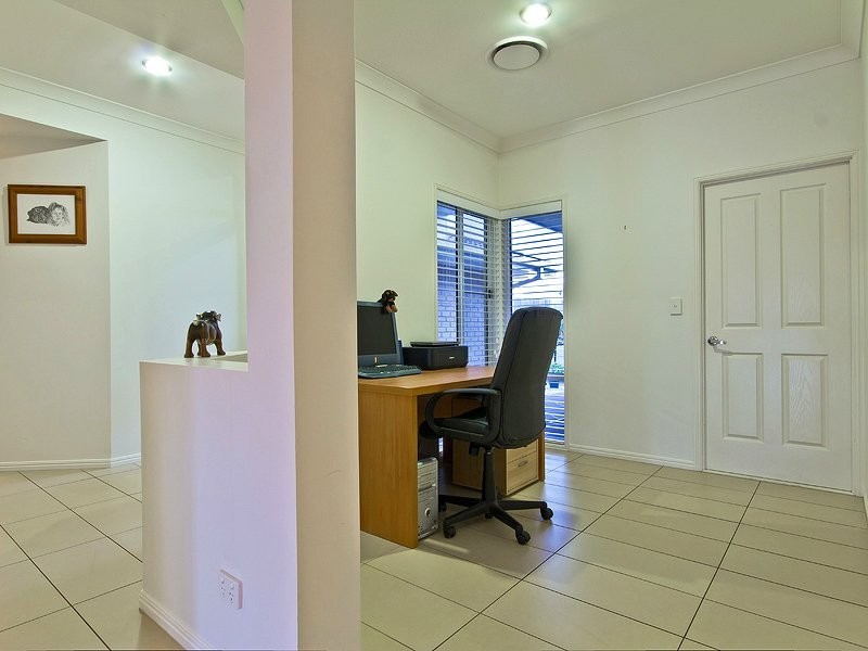 4 Cooroy Crescent, Deception Bay QLD 4508