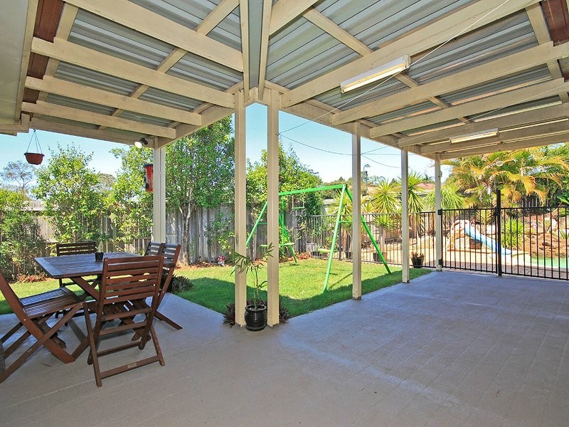 1 Fernwood St, Kurwongbah QLD 4503